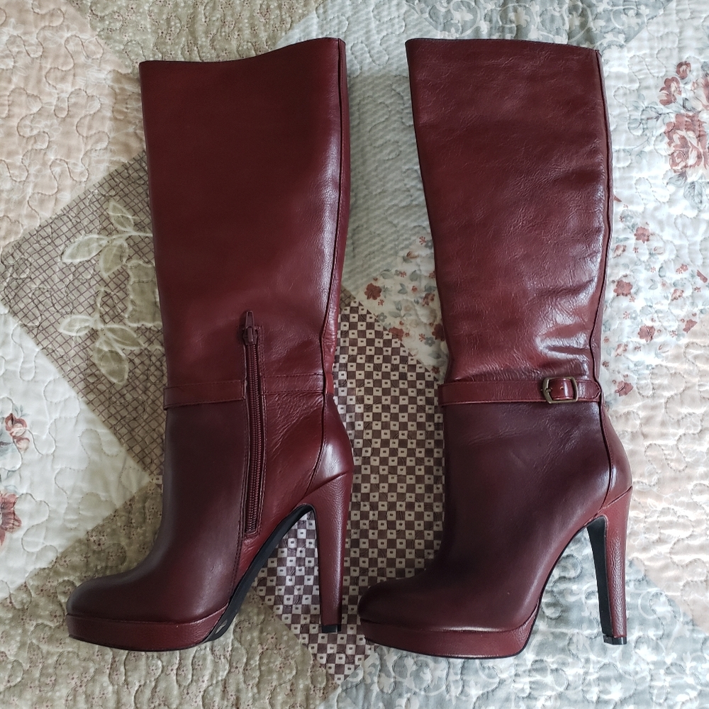 Jessica Simpson boots - Picture 2 of 13